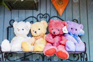 Cuddly Teddy Bears on a Shelf: Display & Care Teddy Information – Everything You Need to Know About Teddy Bears Cuddly Teddy Bears on a Shelf: Display & Care | Teddy Information – Everything You Need to Know About Teddy Bears
