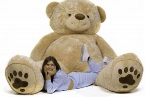 Giant 10 ft Teddy Bears: Huge & Cuddly Teddy Information – Everything You Need to Know About Teddy Bears Giant 10 ft Teddy Bears: Huge & Cuddly | Teddy Information – Everything You Need to Know About Teddy Bears