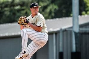 Young Teddy McGraw: A Rising Star Teddy Information – Everything You Need to Know About Teddy Bears Young Teddy McGraw: A Rising Star | Teddy Information – Everything You Need to Know About Teddy Bears