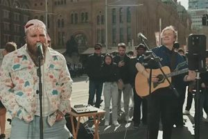 Watch Teddy Swims' Amazing Street Performance! Teddy Information – Everything You Need to Know About Teddy Bears Watch Teddy Swims' Amazing Street Performance! | Teddy Information – Everything You Need to Know About Teddy Bears