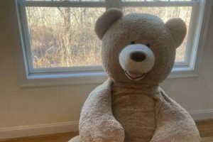Giant 93 Inch Teddy Bears: Big Plush Fun | Teddy Information – Everything You Need to Know About Teddy Bears