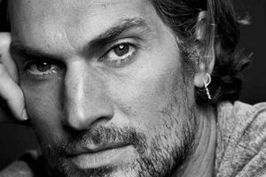 The Iconic Teddy Charles Hair: A Style Guide | Teddy Information – Everything You Need to Know About Teddy Bears