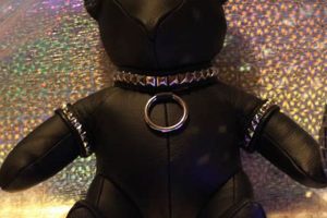 Handmade Leather Teddy Bears: A Timeless Gift | Teddy Information – Everything You Need to Know About Teddy Bears