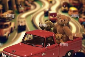 Cute Car Teddies: Plush Companions for Road Trips Teddy Information – Everything You Need to Know About Teddy Bears Cute Car Teddies: Plush Companions for Road Trips | Teddy Information – Everything You Need to Know About Teddy Bears