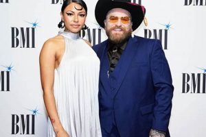 My Teddy Swims with Mom: A Sweet Story | Teddy Information – Everything You Need to Know About Teddy Bears